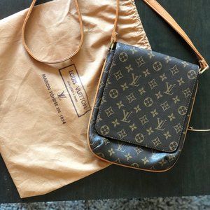 Louis Vuitton musette salsa crossbody bag
